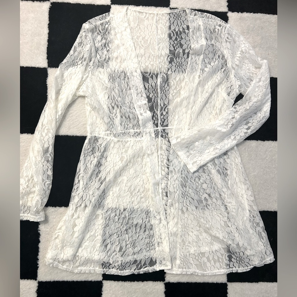 Vintage Lace Flare Sleeve Slip